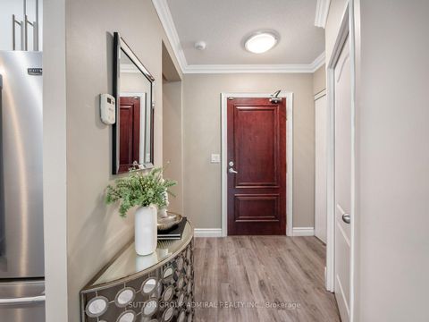 Photo 33 at 306 - 9 Greenbriar Road, Bayview Village, Toronto