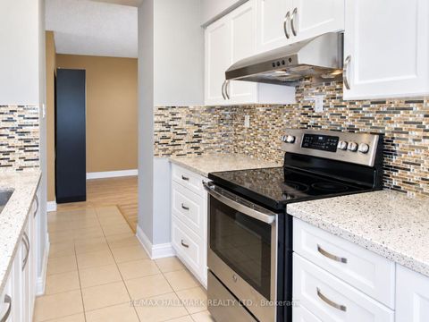 Photo 2 at PH10 - 2050 Bridletowne Circle, L'Amoreaux, Toronto