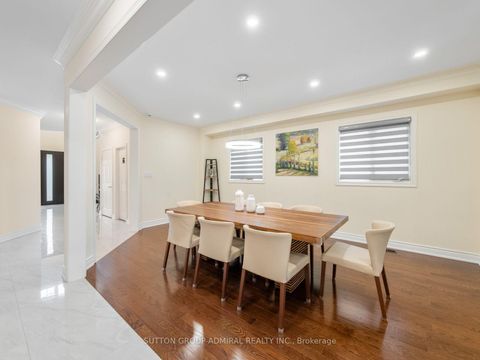 Photo 9 at 40 Trudeau Drive, Vellore Village, Vaughan