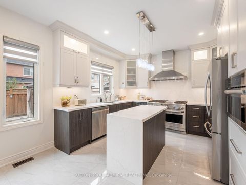 Photo 14 at 40 Trudeau Drive, Vellore Village, Vaughan