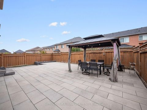 Photo 40 at 40 Trudeau Drive, Vellore Village, Vaughan