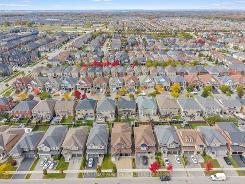 Photo 46 at 40 Trudeau Drive, Vellore Village, Vaughan