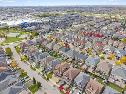 Photo 47 at 40 Trudeau Drive, Vellore Village, Vaughan