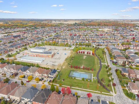 Photo 49 at 40 Trudeau Drive, Vellore Village, Vaughan