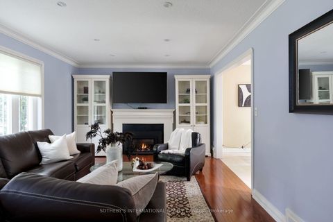 Photo 3 at 145 Brentwood Road N, Kingsway South, Toronto