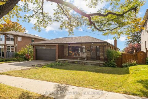 Photo 1 at 28 Blue Springs Road, Maple Leaf, Toronto