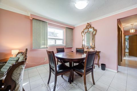 Photo 7 at 28 Blue Springs Road, Maple Leaf, Toronto