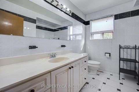 Photo 14 at 28 Blue Springs Road, Maple Leaf, Toronto