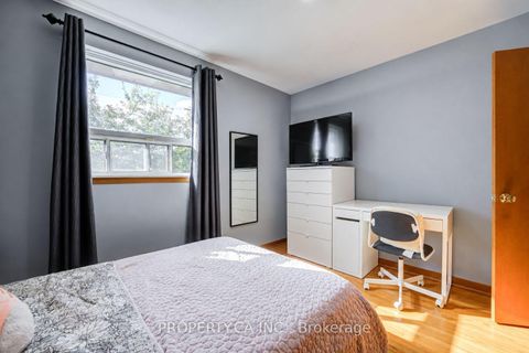 Photo 32 at 28 Blue Springs Road, Maple Leaf, Toronto