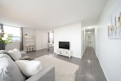 Photo 3 at 1111 - 3311 Kingston Road, Scarborough Village, Toronto