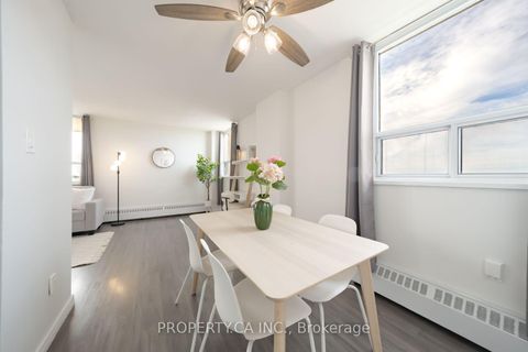 Photo 13 at 1111 - 3311 Kingston Road, Scarborough Village, Toronto
