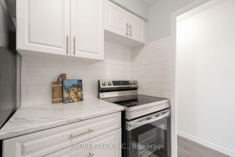 Photo 17 at 1111 - 3311 Kingston Road, Scarborough Village, Toronto
