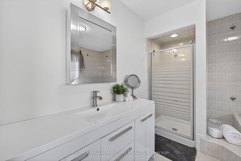 Photo 25 at 160 Golden Gate Circle, Sonoma Heights, Vaughan