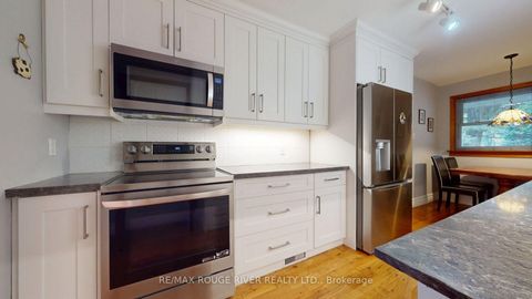 Photo 5 at 37 Acland Crescent, Highland Creek, Toronto