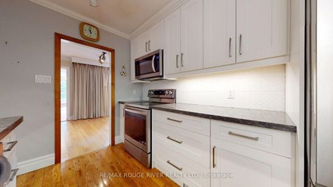 Photo 6 at 37 Acland Crescent, Highland Creek, Toronto