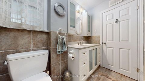 Photo 21 at 37 Acland Crescent, Highland Creek, Toronto