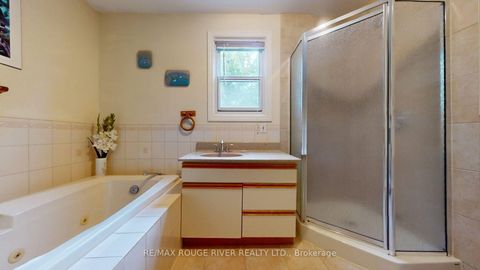 Photo 31 at 37 Acland Crescent, Highland Creek, Toronto