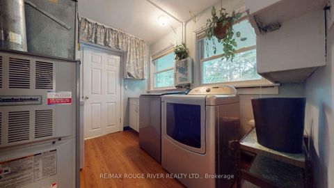 Photo 32 at 37 Acland Crescent, Highland Creek, Toronto