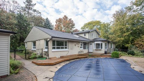 Photo 33 at 37 Acland Crescent, Highland Creek, Toronto