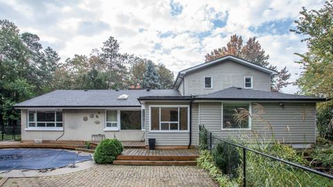 Photo 34 at 37 Acland Crescent, Highland Creek, Toronto