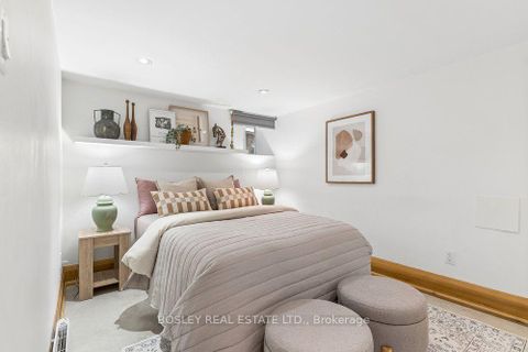 Photo 25 at 206 Ashworth Avenue, Wychwood, Toronto