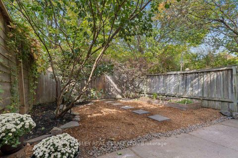 Photo 30 at 206 Ashworth Avenue, Wychwood, Toronto