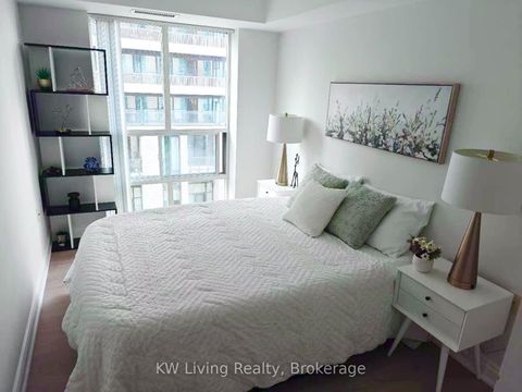 Photo 7 at 811 - 28 Olive Avenue, Willowdale East, Toronto