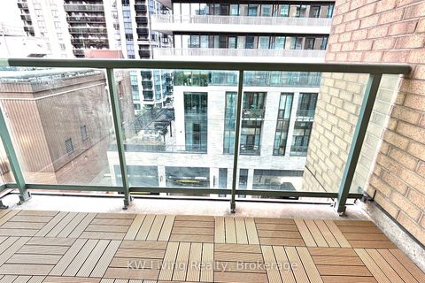 Photo 9 at 811 - 28 Olive Avenue, Willowdale East, Toronto