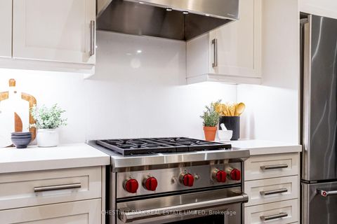 Photo 10 at 209 Atlas Avenue, Oakwood Village, Toronto