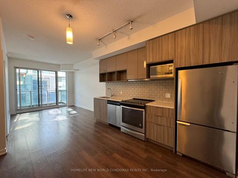 Photo 3 at 416 - 52 FOREST MANOR Road, Henry Farm, Toronto