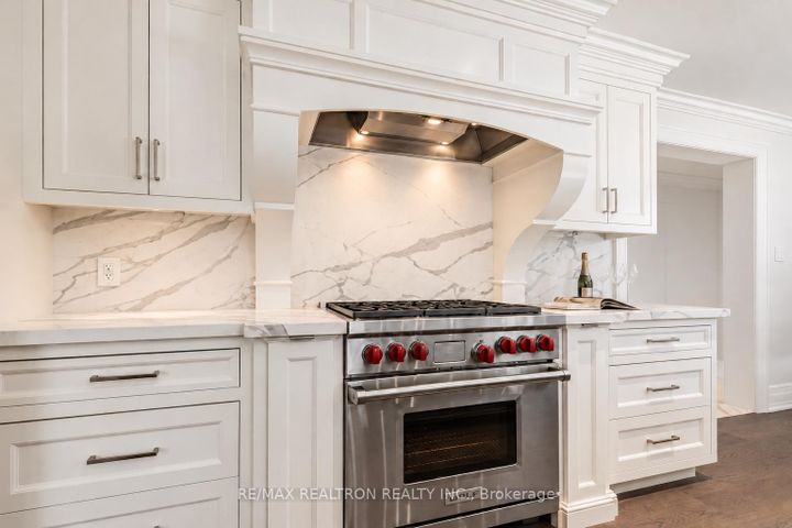 Photo 21 at 16 Sagewood Drive, Don Mills, Toronto