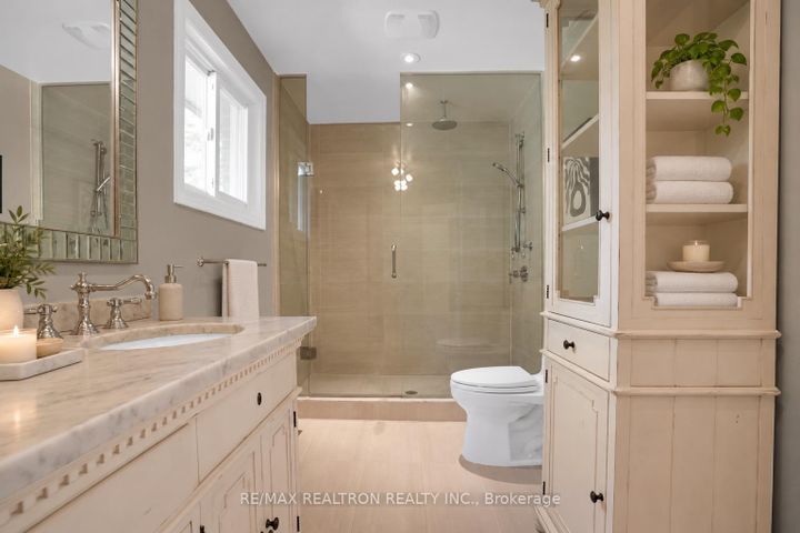 Photo 28 at 16 Sagewood Drive, Don Mills, Toronto