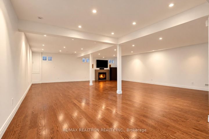 Photo 44 at 16 Sagewood Drive, Don Mills, Toronto
