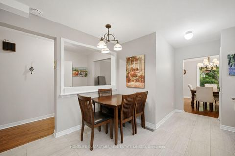 Photo 7 at 334 Woodsworth Road, Windfields, Toronto