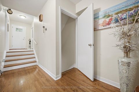 Photo 15 at 334 Woodsworth Road, Windfields, Toronto