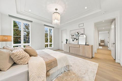 Photo 26 at 335 Lytton Boulevard, Lawrence Park South, Toronto