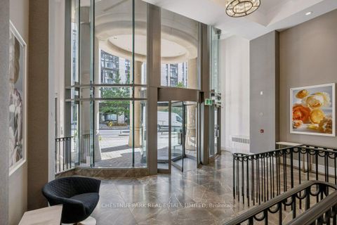 Photo 2 at 512 - 1 Balmoral Avenue, St. Clair, Toronto