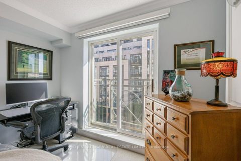 Photo 14 at 512 - 1 Balmoral Avenue, St. Clair, Toronto