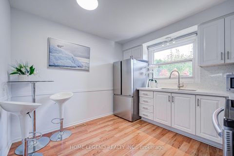 Photo 3 at 54 Crab Apple Way, Donalda, Toronto