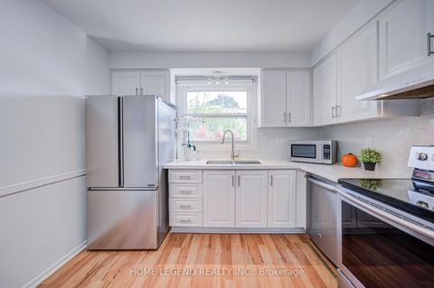 Photo 4 at 54 Crab Apple Way, Donalda, Toronto