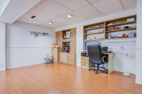Photo 28 at 54 Crab Apple Way, Donalda, Toronto