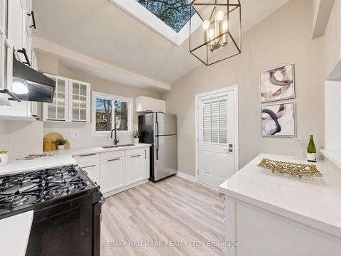 Photo 13 at 211 Golfview Avenue, Danforth, Toronto