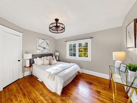 Photo 14 at 211 Golfview Avenue, Danforth, Toronto