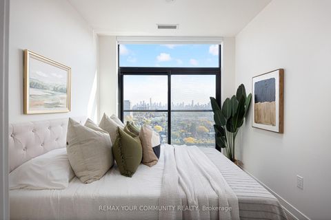 Photo 11 at PH12 - 181 Sterling Road, Dufferin Grove, Toronto