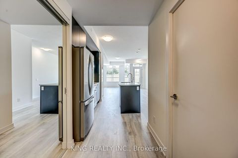 Photo 7 at 133 - 251 Manitoba Street, Mimico, Toronto