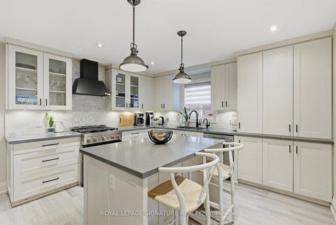 Photo 11 at 46 Hendrick Avenue, Wychwood, Toronto