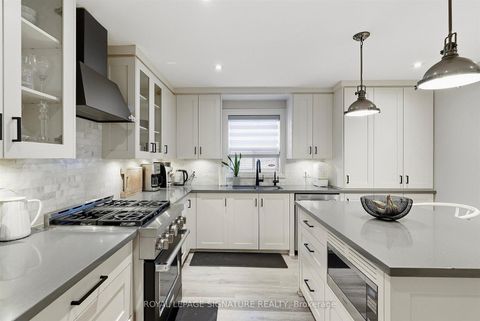 Photo 12 at 46 Hendrick Avenue, Wychwood, Toronto