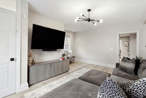Photo 16 at 46 Hendrick Avenue, Wychwood, Toronto