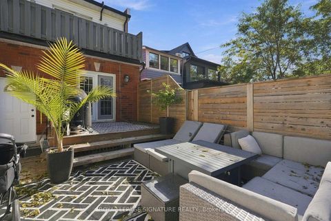 Photo 20 at 46 Hendrick Avenue, Wychwood, Toronto