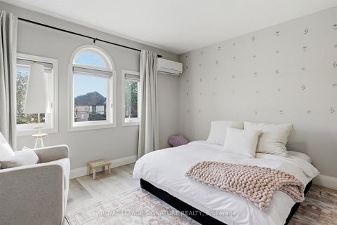 Photo 31 at 46 Hendrick Avenue, Wychwood, Toronto